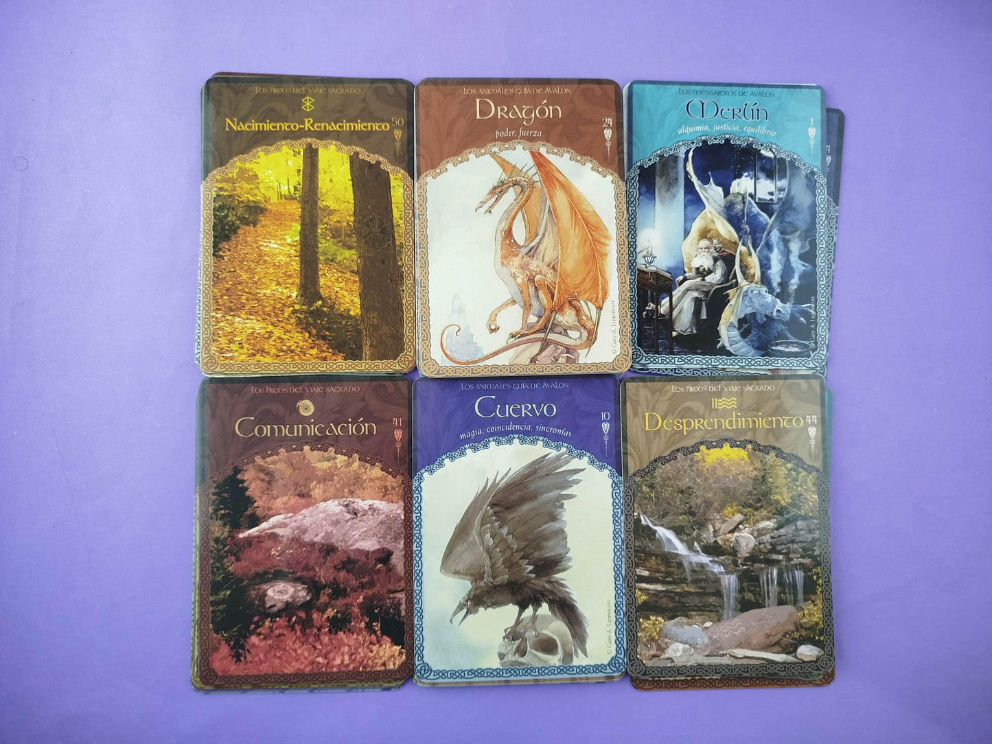 La sabiduría de Ávalon. 52 cartas oráculo y libro guía (caja)