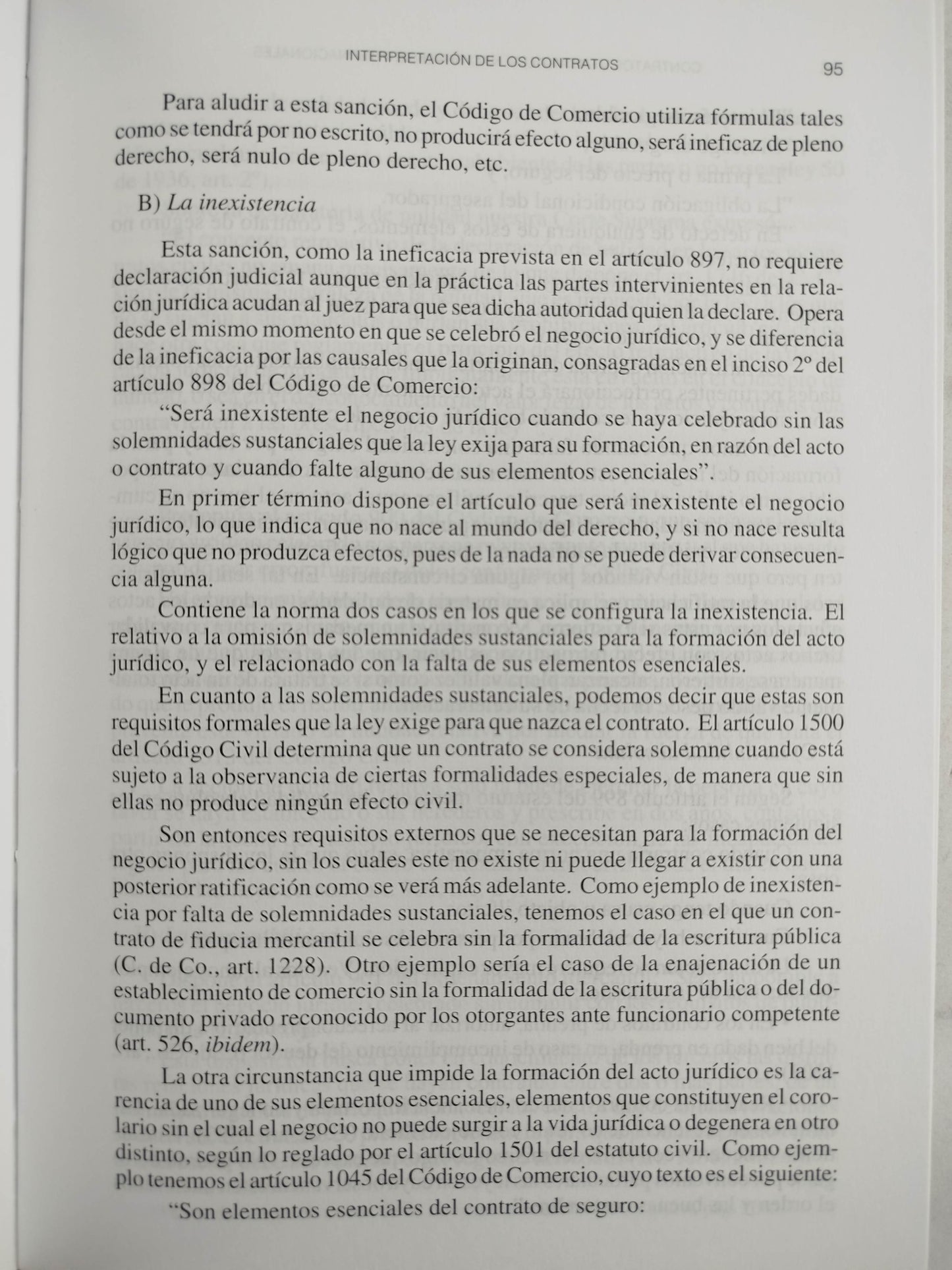 Contratos Mercantiles Nacionales e internacionales by Lisandro Peña Nossa