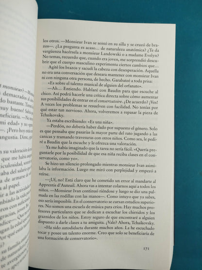 Atlas la historia de Pa Salt by Lucinda Riley