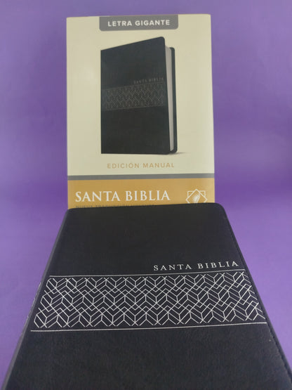 Biblia ntv letra gigante edición manual sentipiel negra by Nueva Traducción Viviente