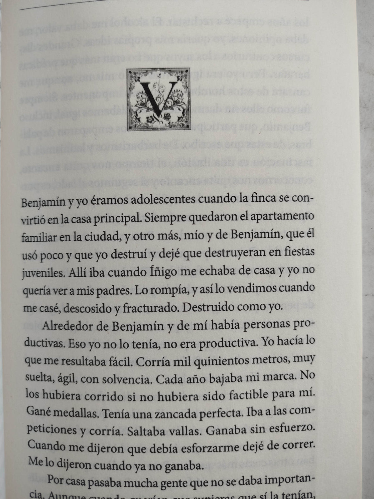 Las manos en los bolsillos by Jaime Arrancó Montoliu