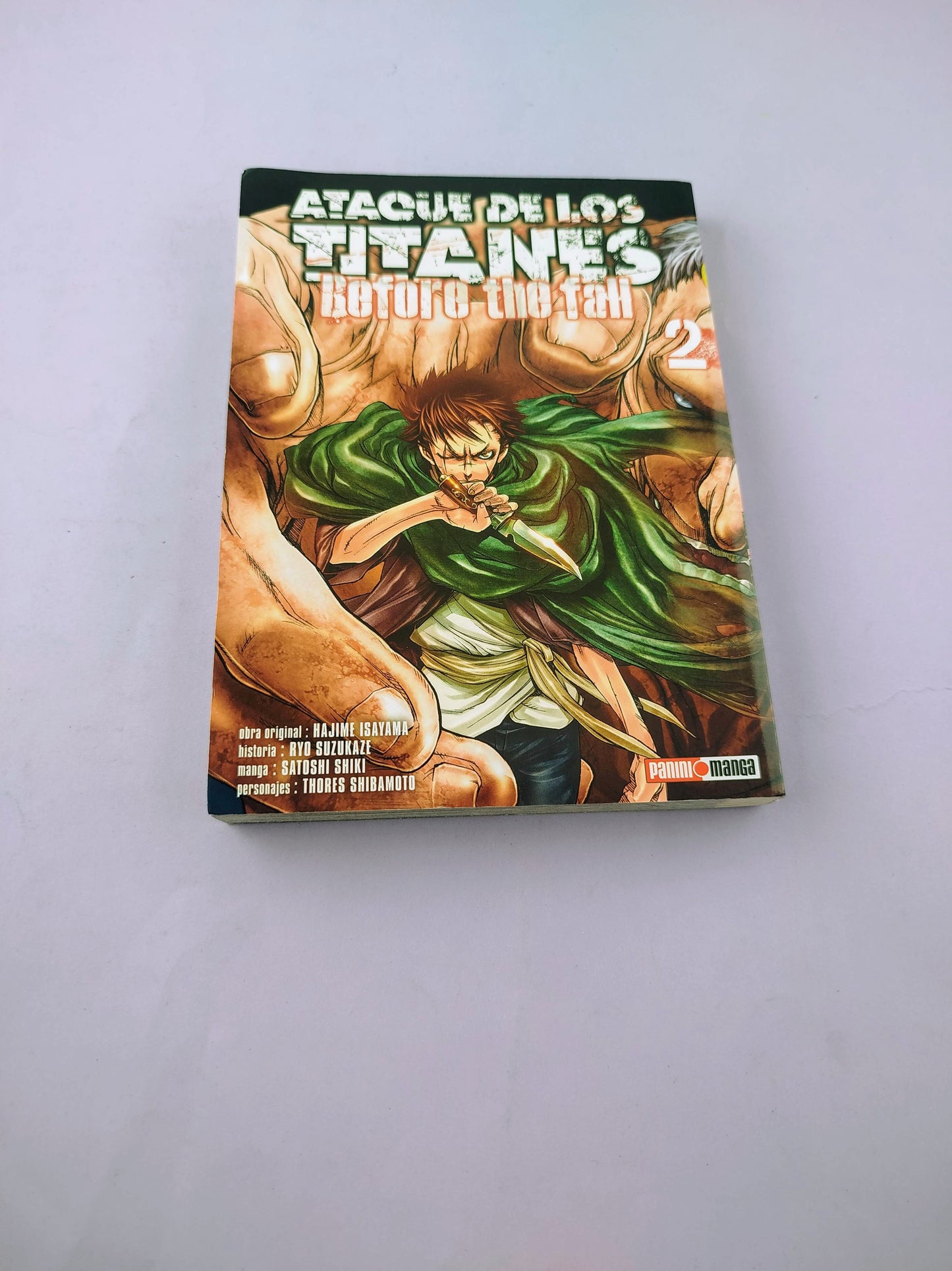Ataque de los titanes before the fall N.2