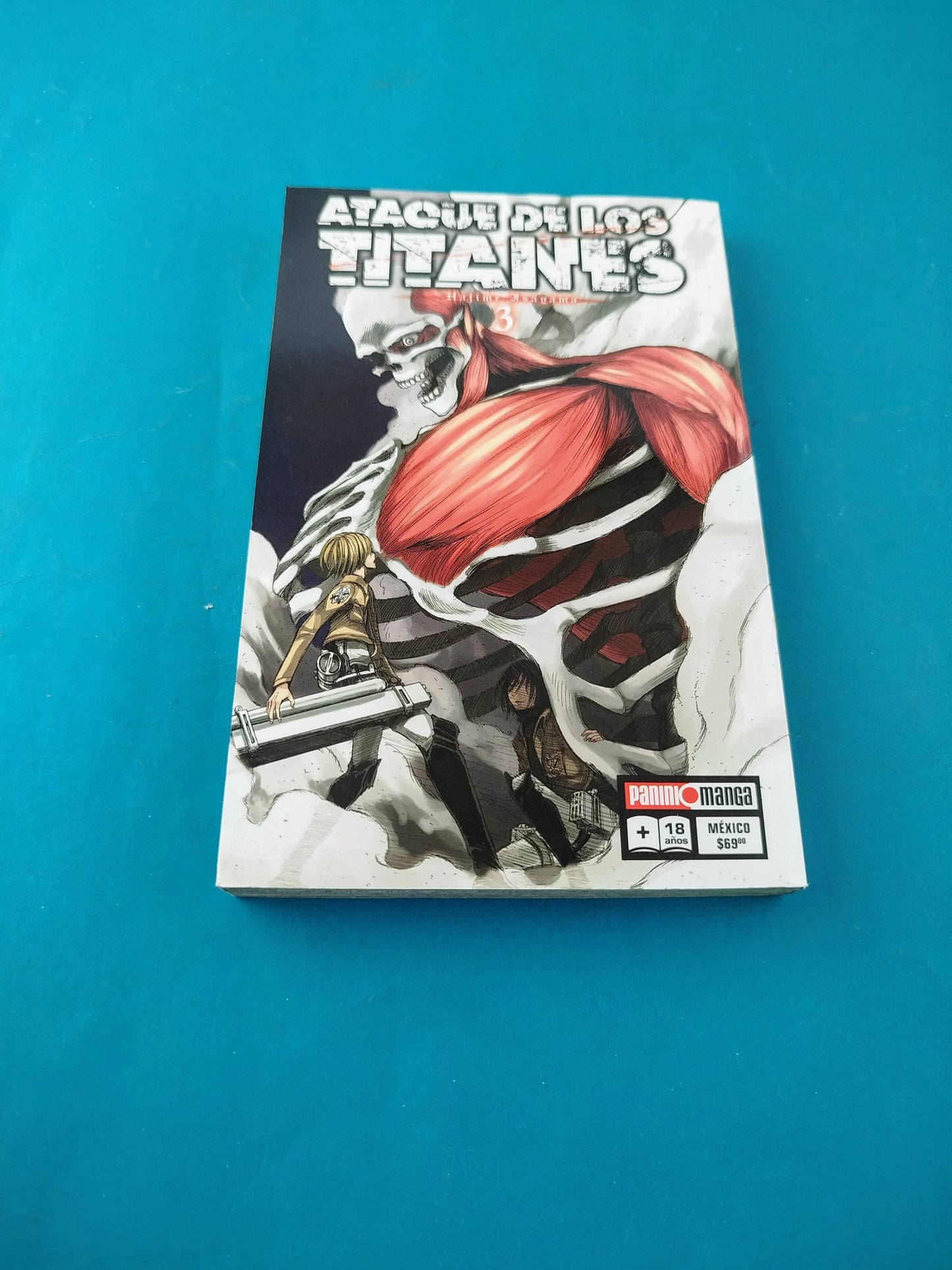 Ataque de los titanes N.3