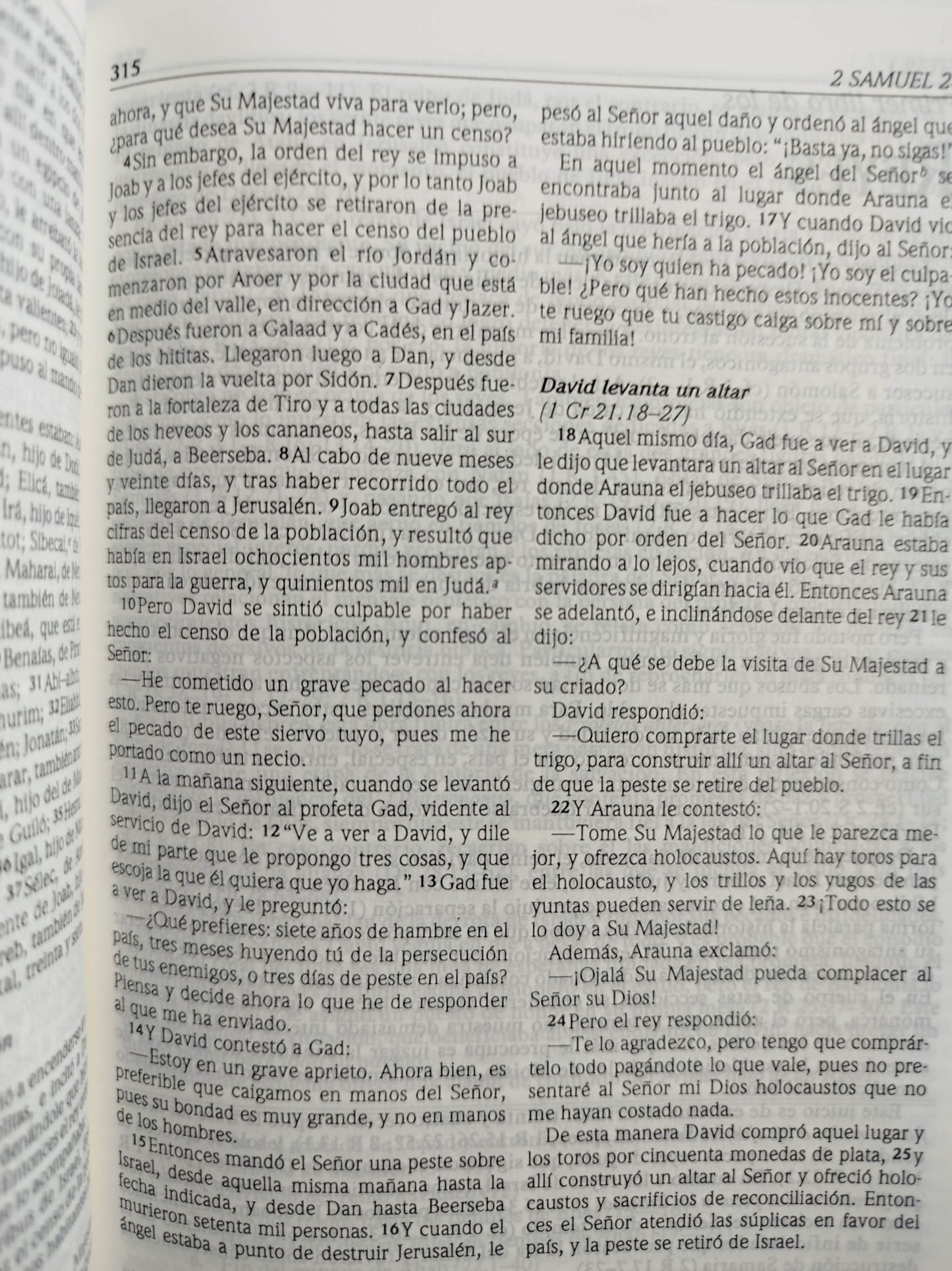 Biblia Dios habla hoy edición interconfesional de referencia by Varios