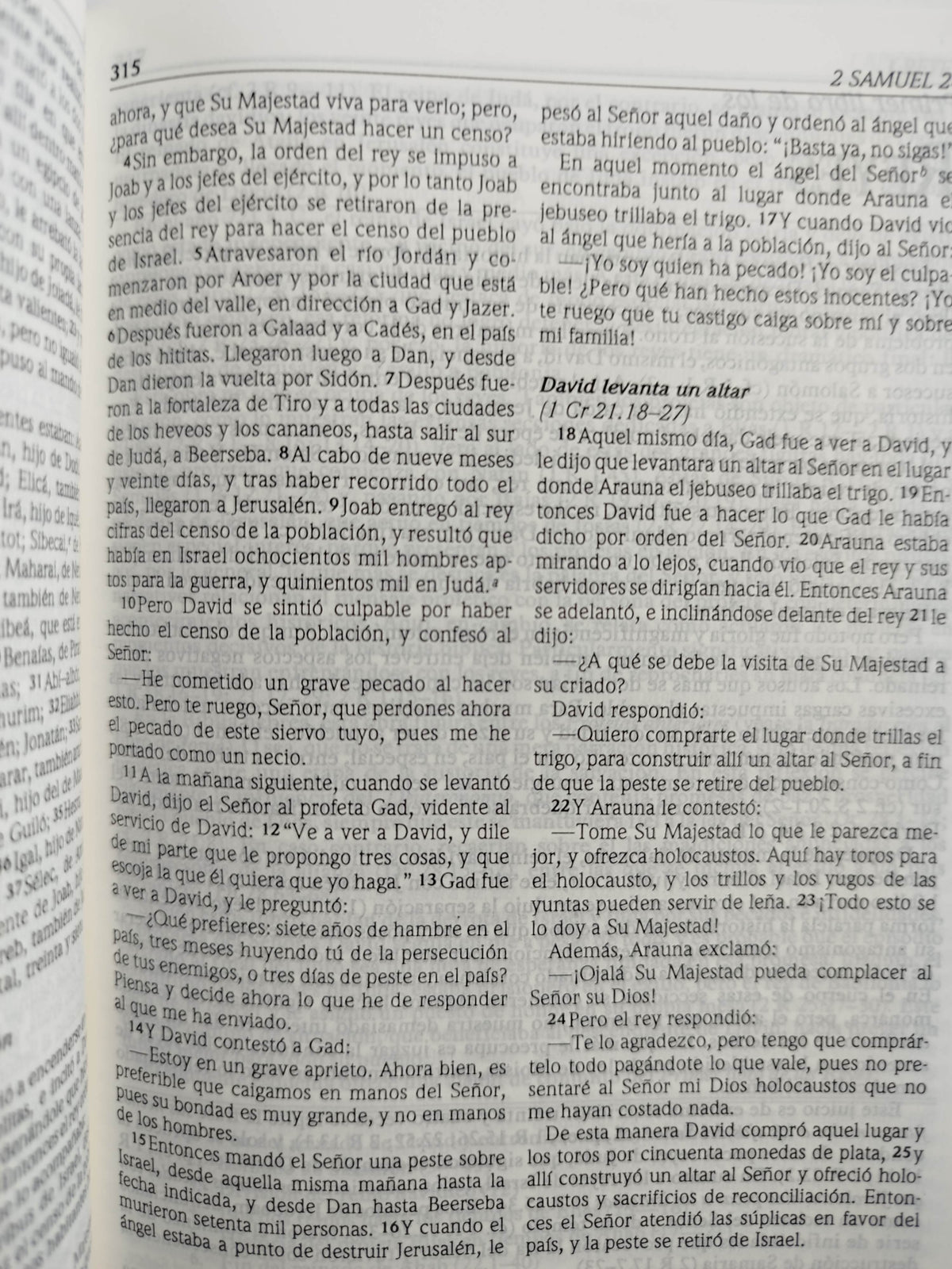 Biblia Dios habla hoy edición interconfesional de referencia by Varios