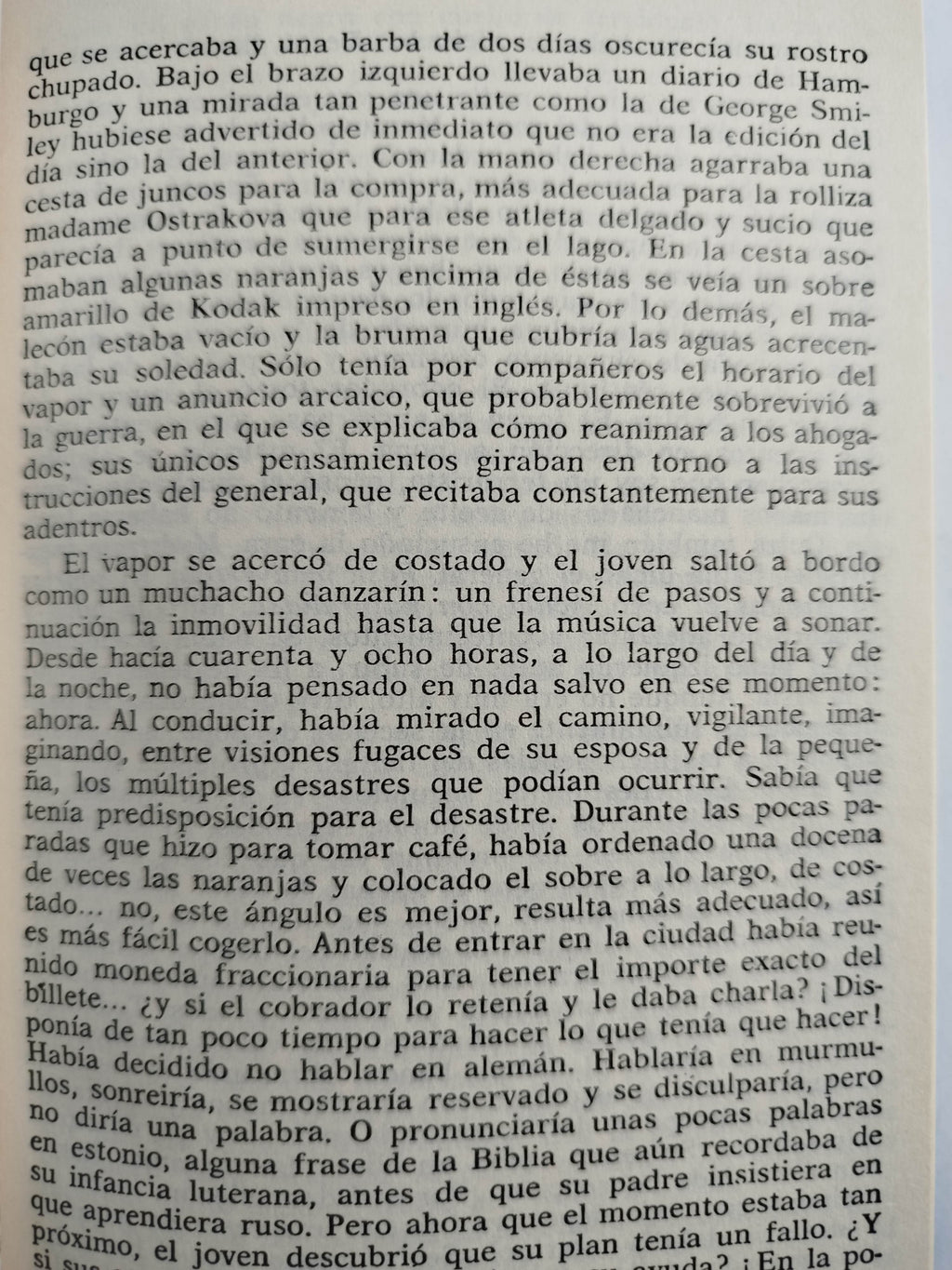 La gente de smiley by John Lecarré