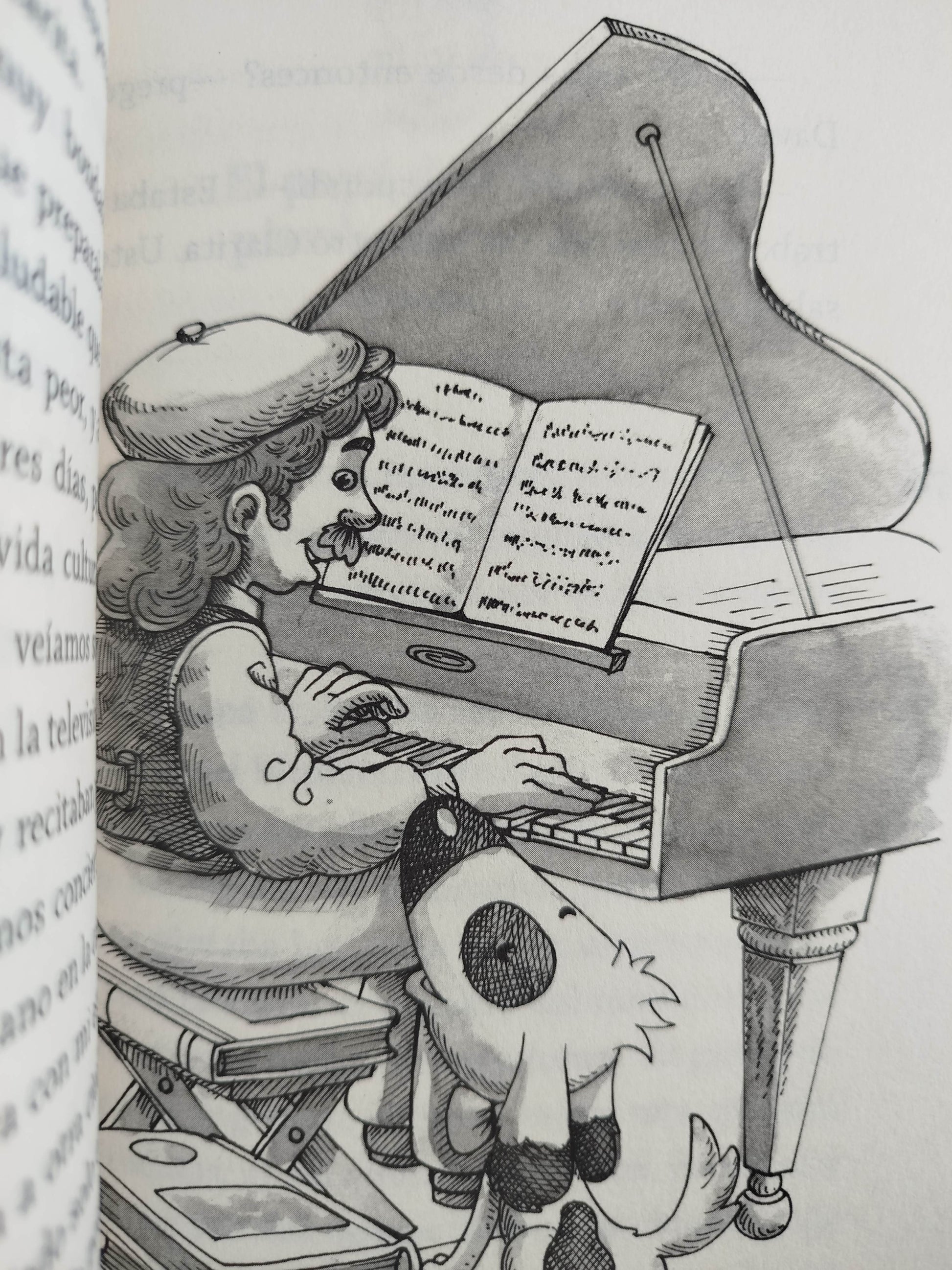 Un perro puertas afuera by ANA CARLOTA GONZALEZ