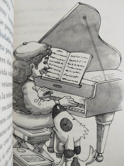 Un perro puertas afuera by ANA CARLOTA GONZALEZ
