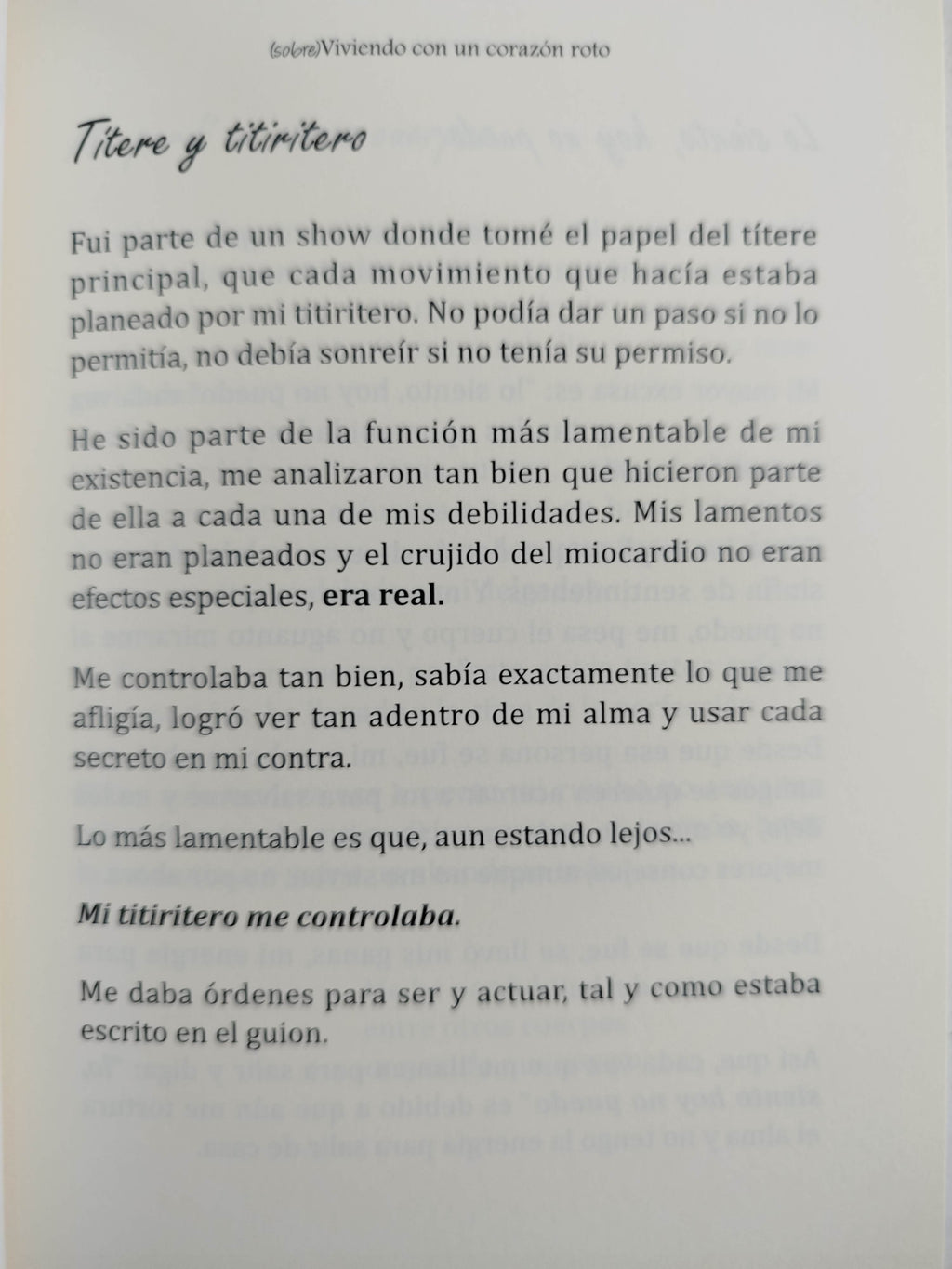 Sobreviviendo con un corazón roto by Faty Salinas