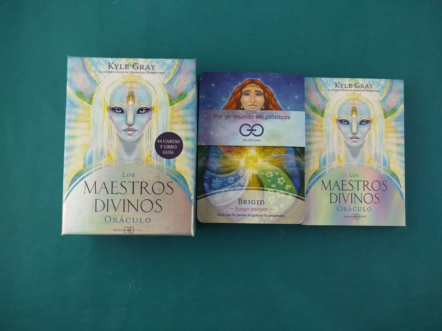 Los Maestros Divinos Oráculo, Libro y 44 cartas