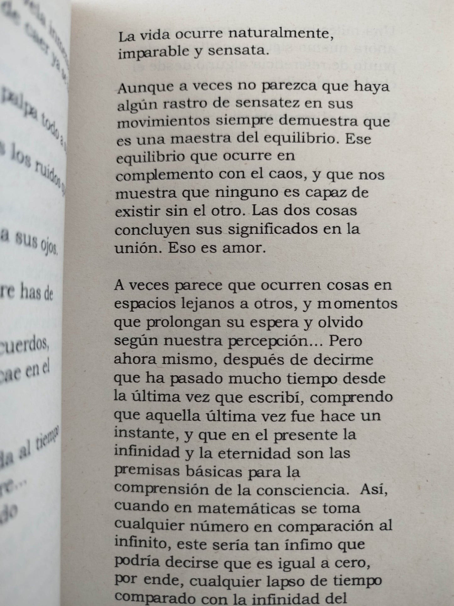 Secundus by Emilia Zuluaga París