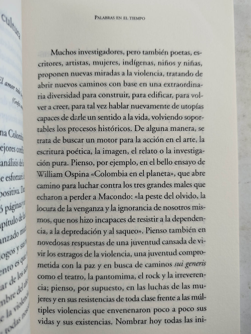 Palabras en el tiempo by Florence Thomas