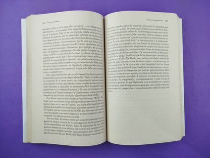 Crear capacidades Propuesta para el desarrollo humano by Martha Nussbaum